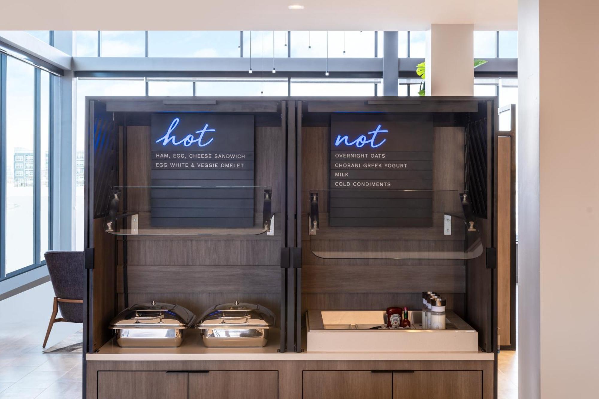 Atwell Suites Austin Airport By Ihg Buitenkant foto