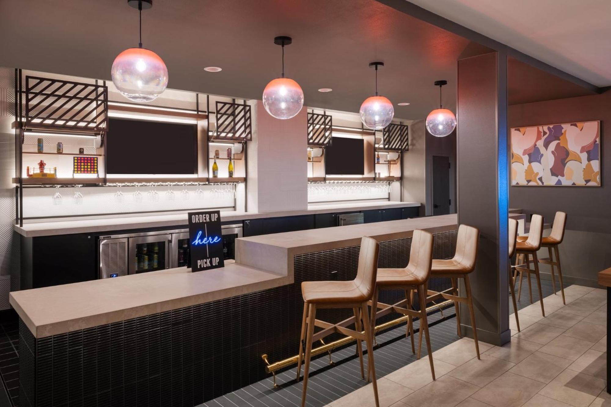 Atwell Suites Austin Airport By Ihg Buitenkant foto