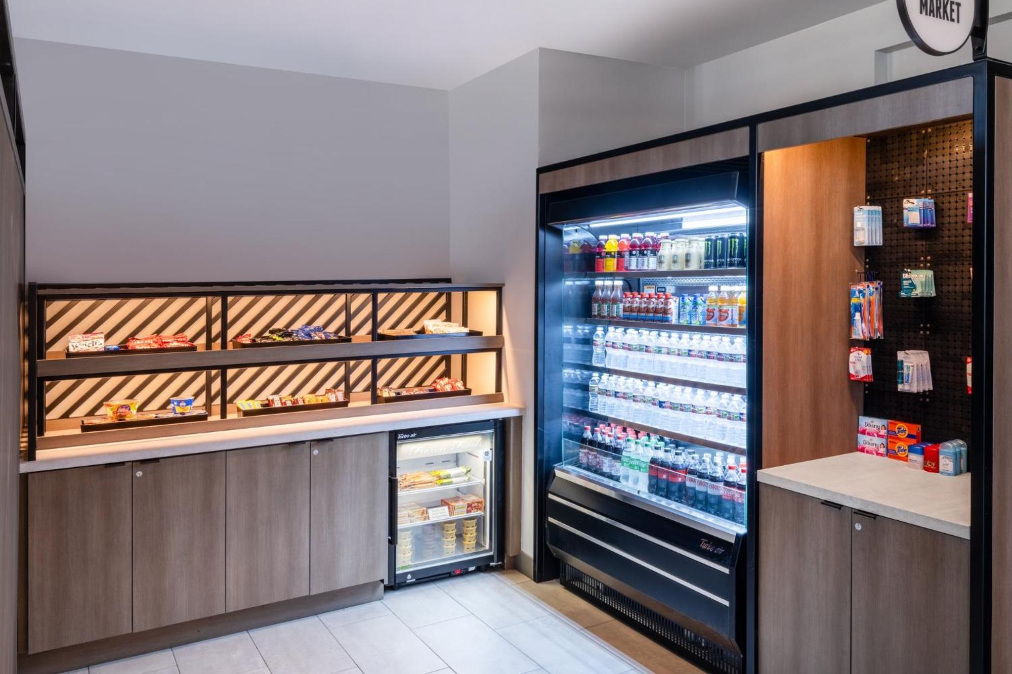 Atwell Suites Austin Airport By Ihg Buitenkant foto